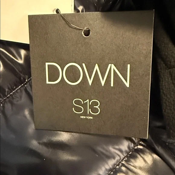 S13 NEW YORK ~ XL Chelsea High-Shine Faux-Fur-Trim Hooded Down Puffer Coat - Picture 7 of 12